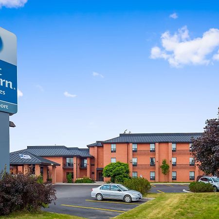 Best Western London Airport Inn & Suites Eksteriør billede