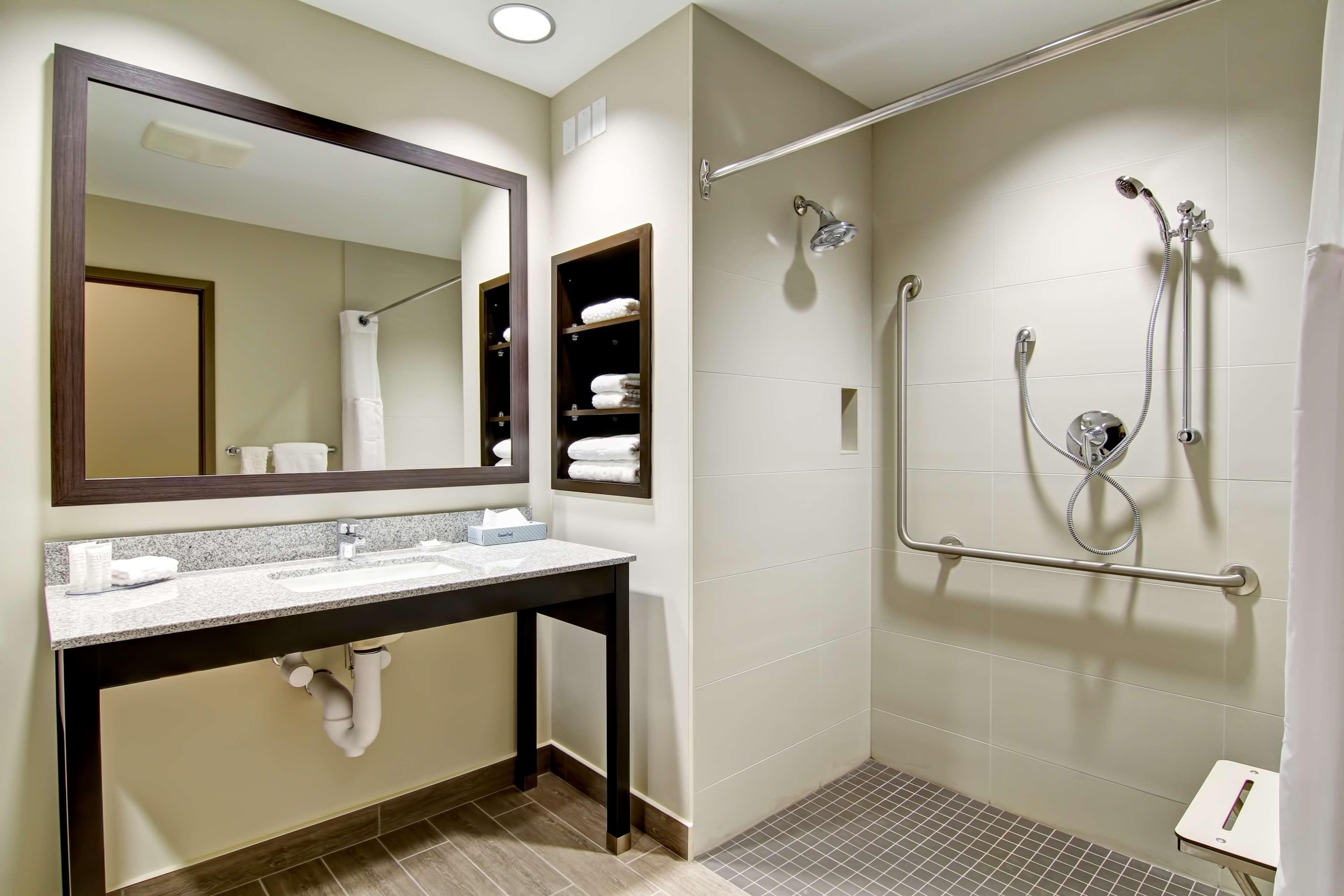 Best Western London Airport Inn & Suites Eksteriør billede