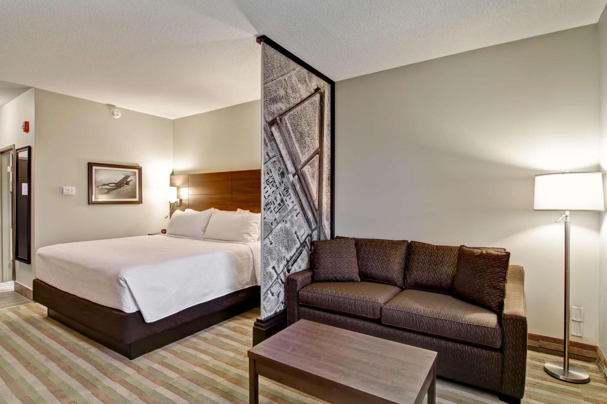 Best Western London Airport Inn & Suites Eksteriør billede