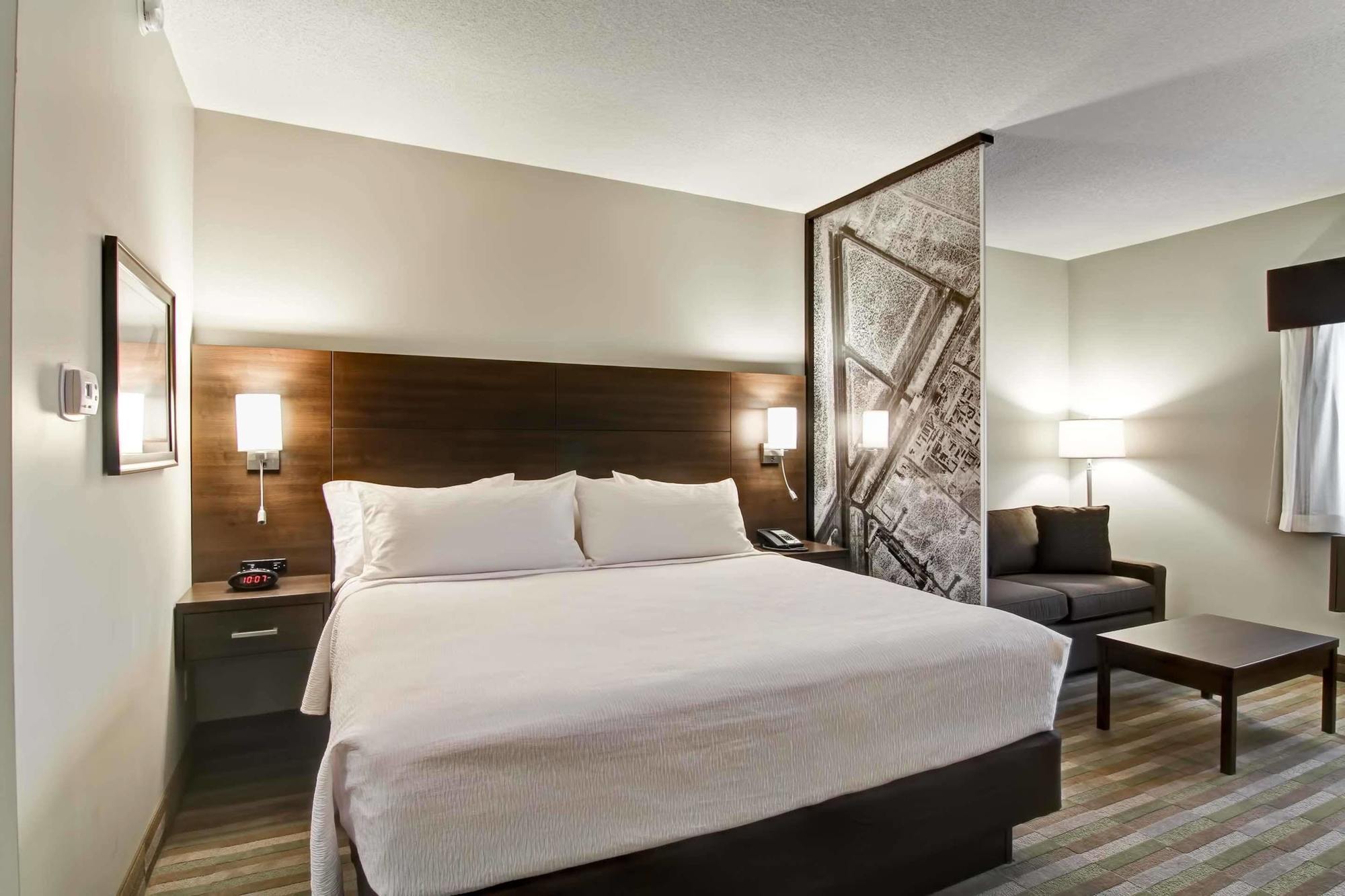 Best Western London Airport Inn & Suites Eksteriør billede